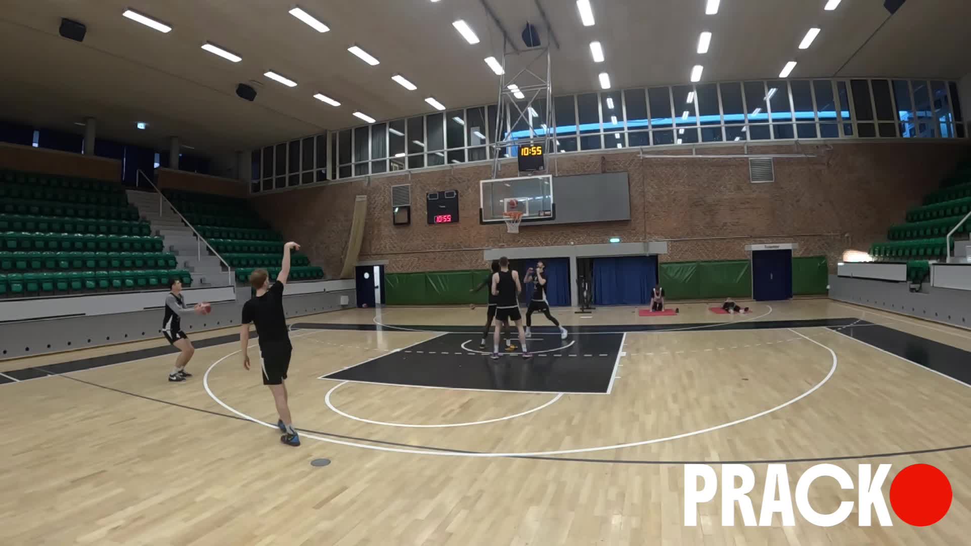 Rebounding: no-ground team shooting & rebounding drill thumbnail