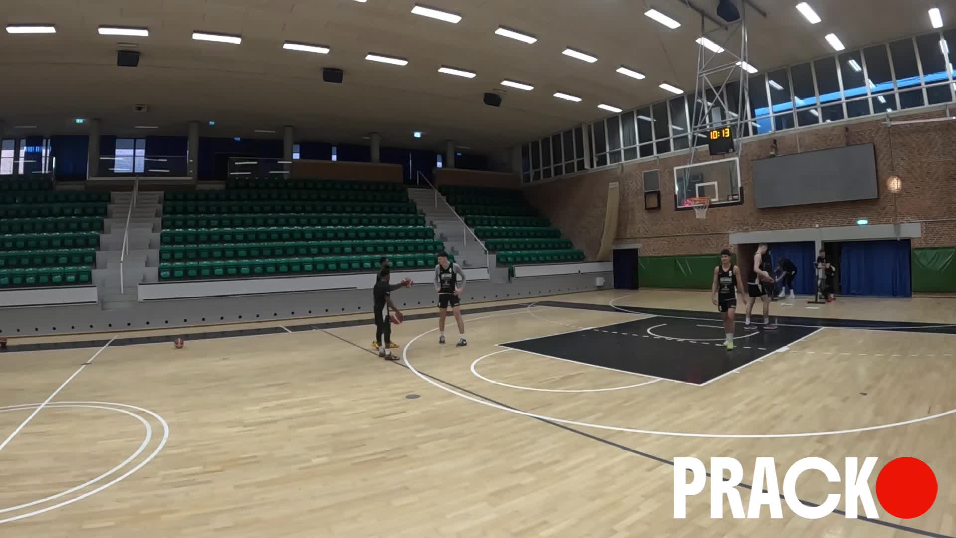 Finishing: back pressure 2 feet finishing game thumbnail