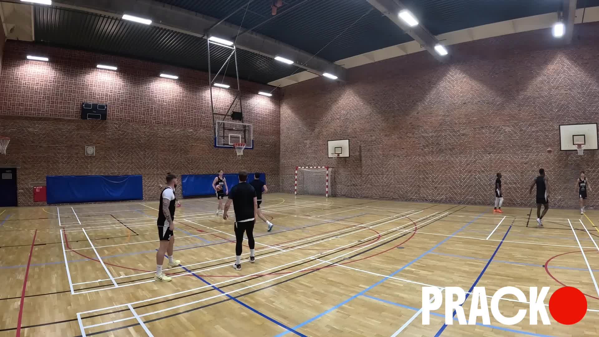 P/R Handler Shooting: pull behind to 2v1 3s thumbnail