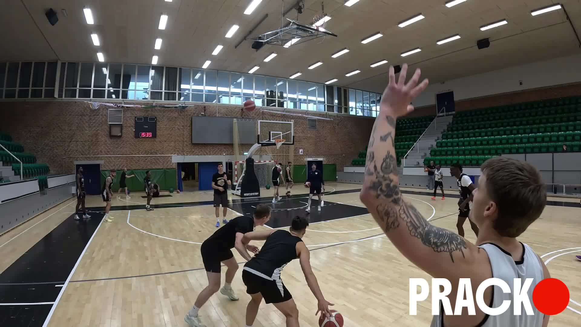 P/R Reads: single side tag vs drop coverage reads thumbnail